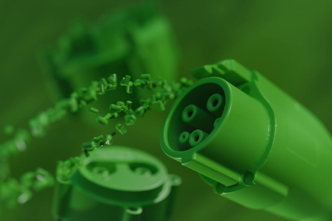 video-still-plastic-4-3x2-1080px