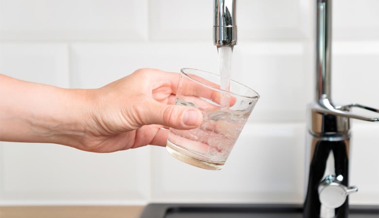 drinking-water-from-tap