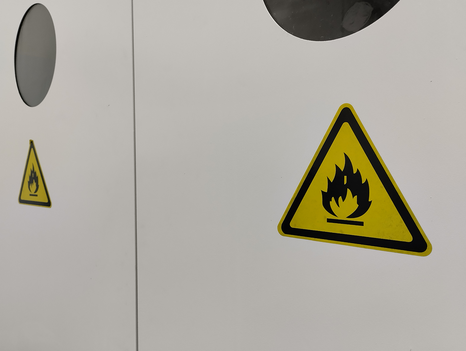 Safety-cabinet-standards